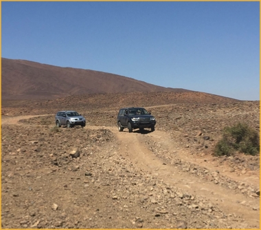 Merzouga desert excursion 4x4 / Top Merzouga Tours and Excursions in Sahara Off Road